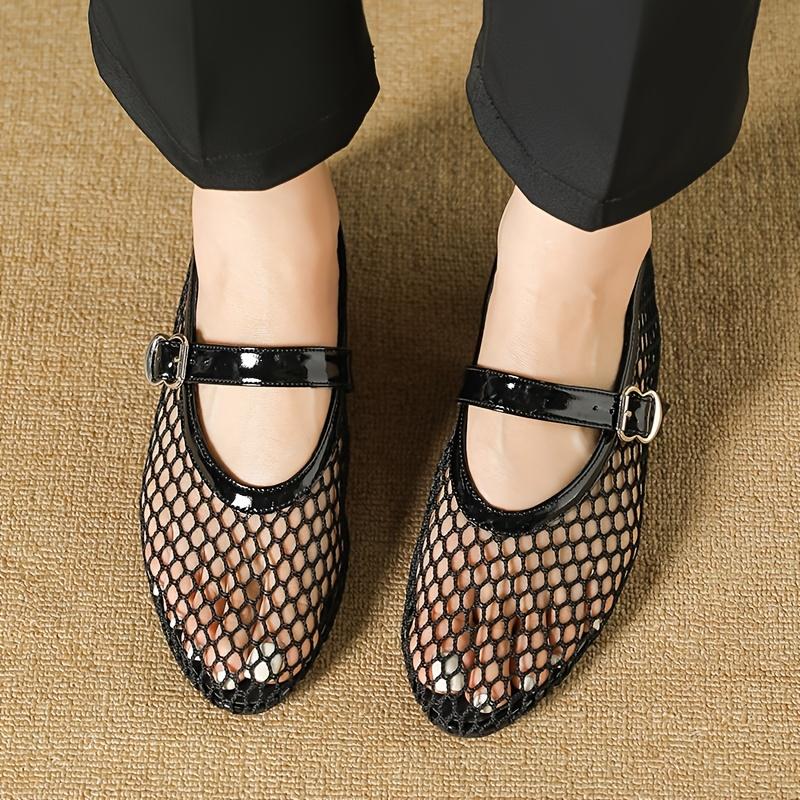 

Black Sandals Women Flat Mesh Summer Fashion Beach Wear Designer Trend Outdoor Walking Mary Jane Shoes Vintage Women Sandals 35