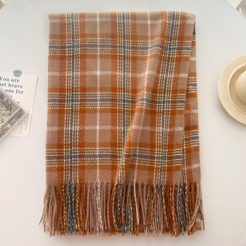 Clearance high-value Japanese plaid fringed scarf female winter student warm scarf fashionable versatile long shawl
