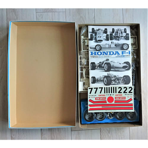 Tamiya 1/12 Honda F-1 (1/12 Big Scale Car: 12011)