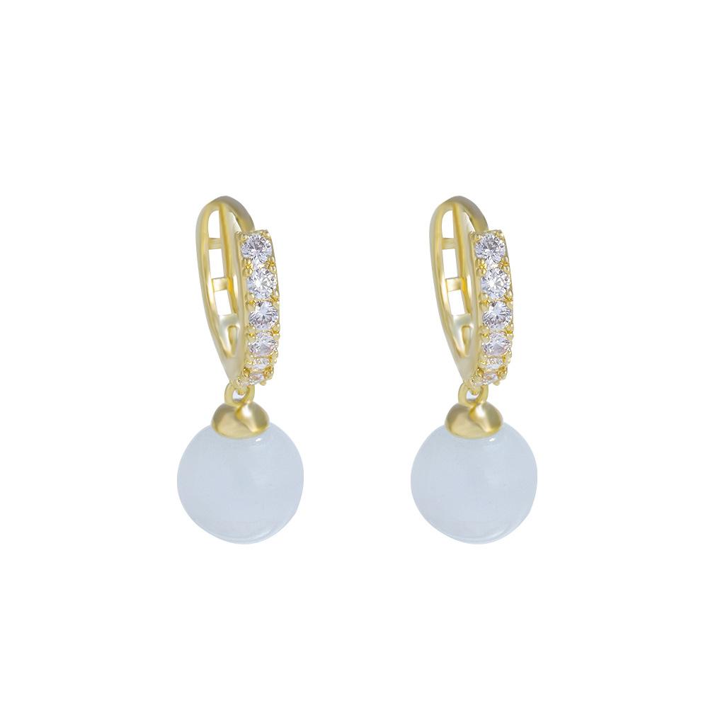 

Простые серьги-клипсы с круглыми бусинами из циркона с микроинкрустацией, серьги с искусственным лунным камнем, серьги золотой