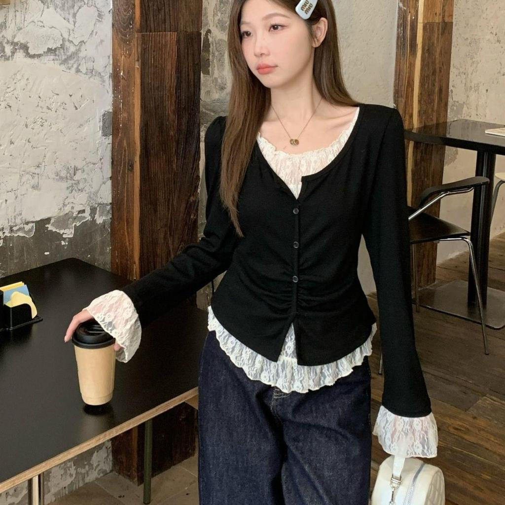 Plus Size Women's Korean-Style Lace Patchwork Two-Piece Top for Autumn 2025