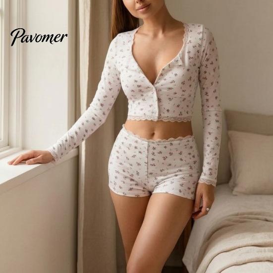 Long Sleeve Pajama Top Women Sexy Lace Trim Floral Set, V Neck Cozy Party Outfit And High Waist Shorts, Two Piece Sleepwear for Home Leisure