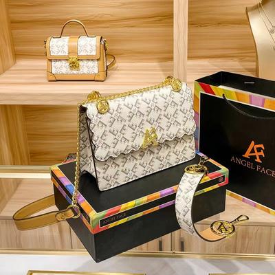 Dámska taška 2023 nová kožená ľahká luxusná crossbody taška Premium Sense retiazka na jedno rameno malá štvorcová taška