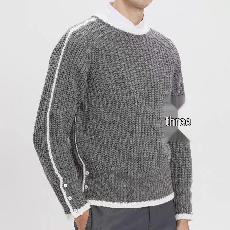 Men's Trendy Four-Stripe Round Neck Sweater, Korean Style, Loose-Fit, Thick Knit for Autumn/Winter.