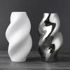 Simple Modern Irregular Ceramic Black and White Vase Luxury Desktop Home Art Silver Flower Flower Arrangement Home Decoration
