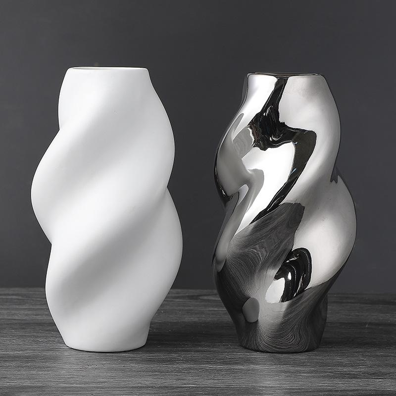 Simple Modern Irregular Ceramic Black and White Vase Luxury Desktop Home Art Silver Flower Flower Arrangement Home Decoration