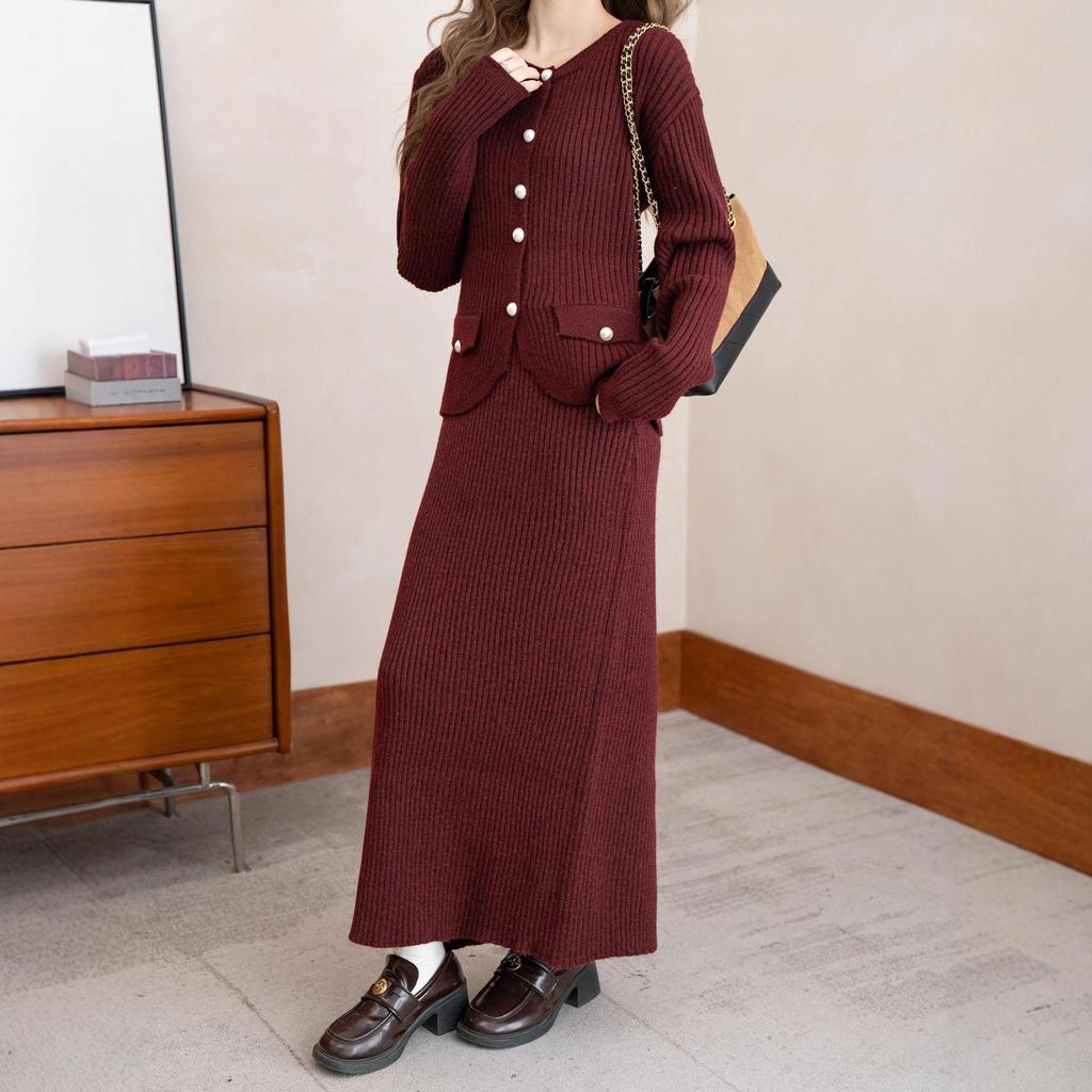 2025 Autumn/Winter Fashionable Women's Knitted Sweater Cardigan and Mid-Length Skirt Set