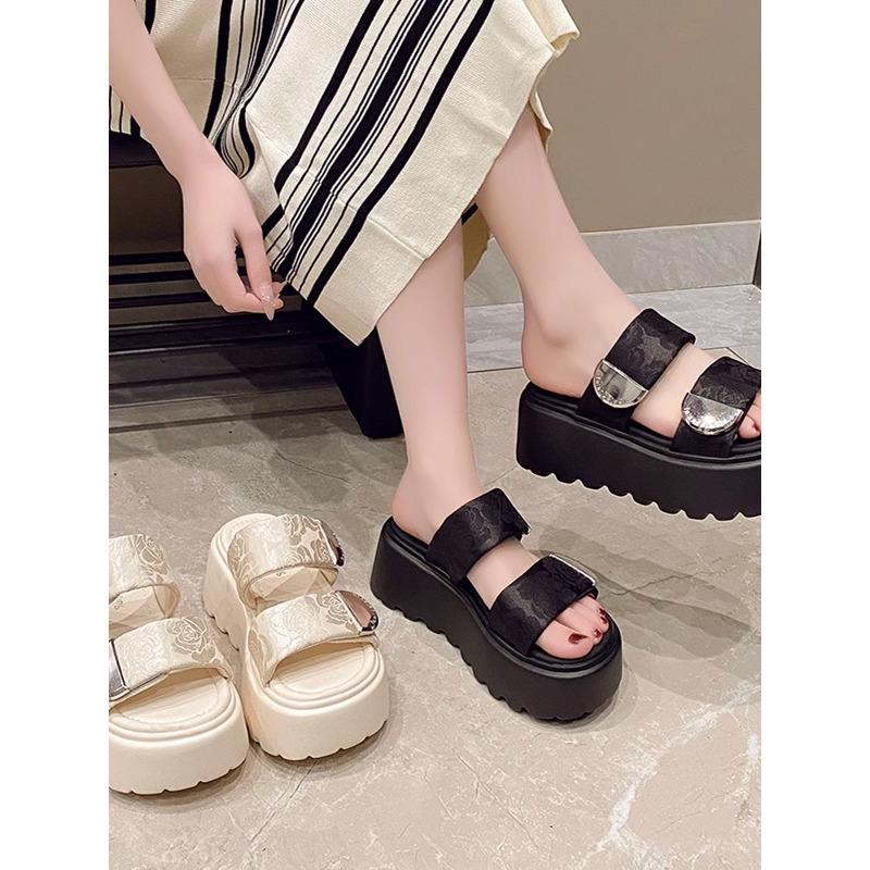 High Platform Slippers Women Summer 2025 New Increase Leather Sandals Casual Muffin Flip-flops 8CM Heels Beach Shoes