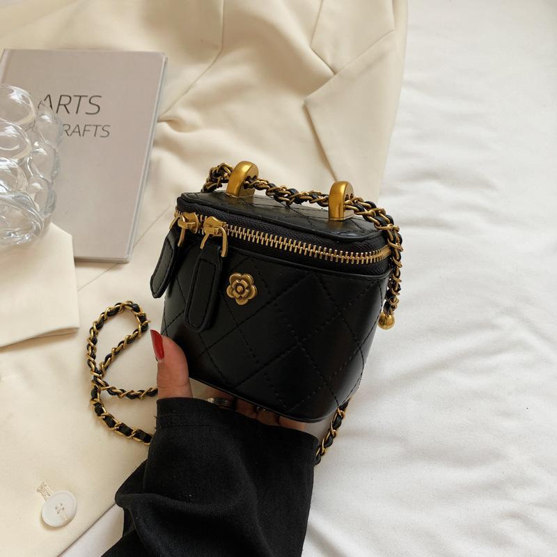 Tas dames 2026 nieuwe niche mode diamanten ketting lippenstift kleine vierkante tas gevoel éénschouder crossbody tas