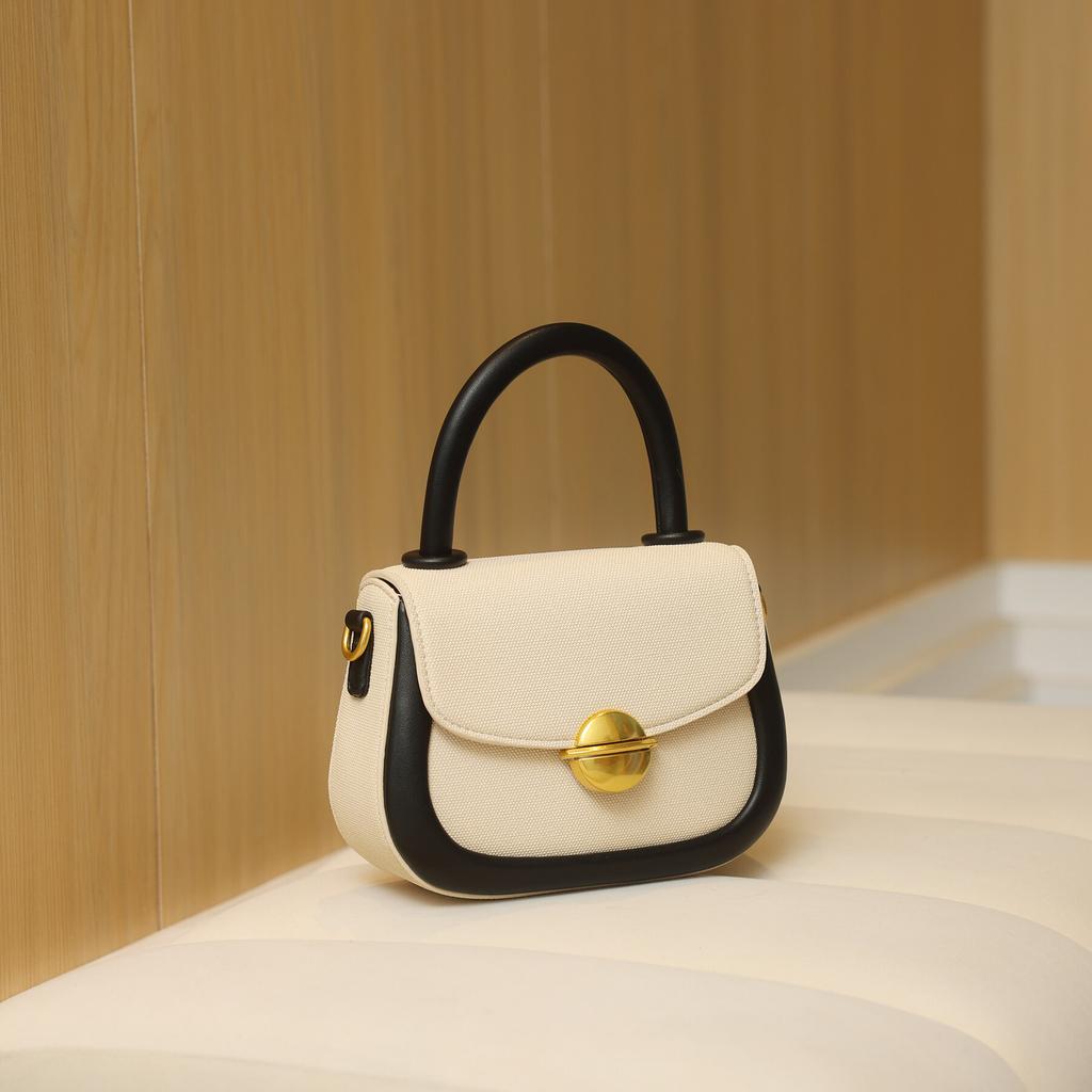2024 Summer New Niche Design High-End Women's Handbag Fashionable Versatile Saddle Bag Single Shoulder Crossbody Bag