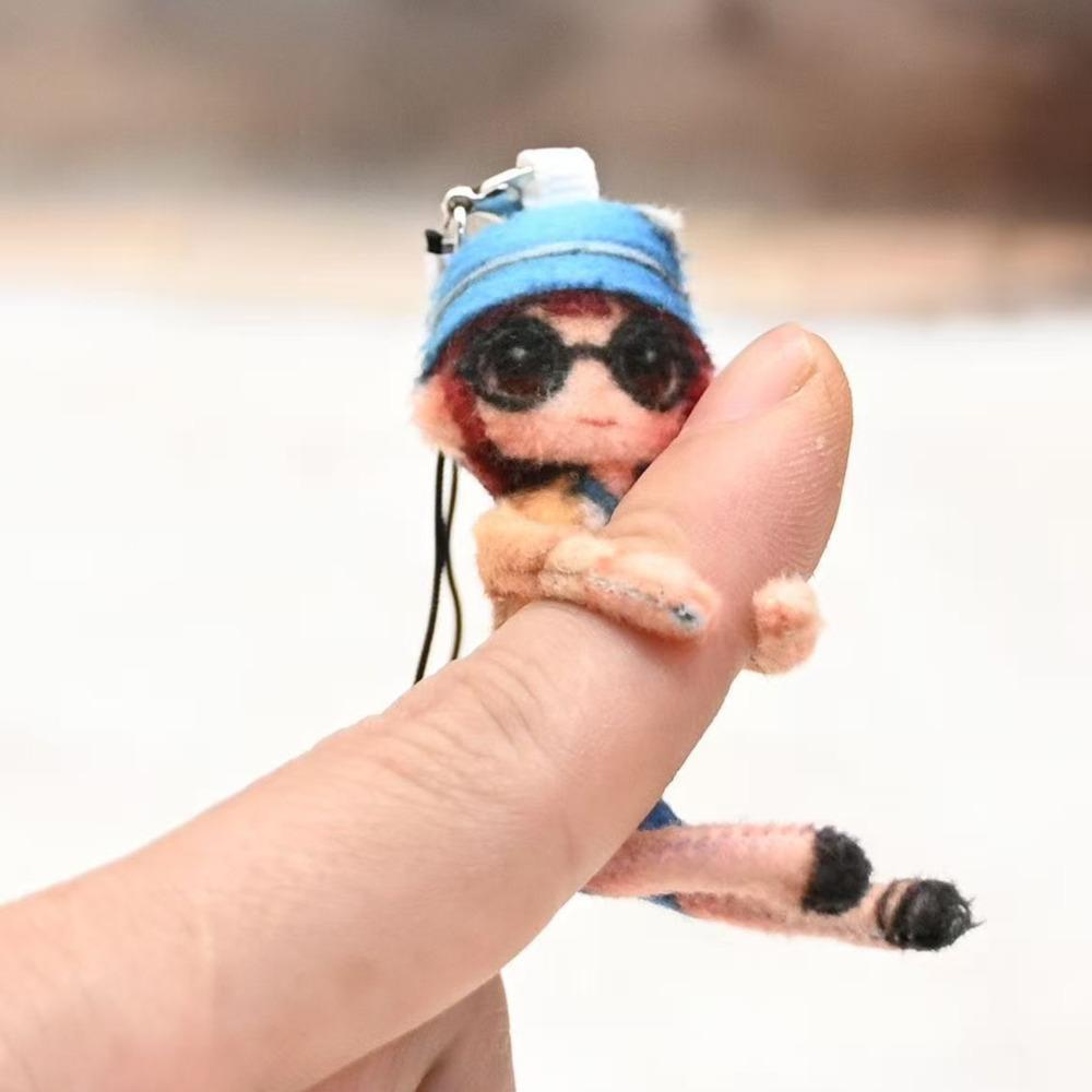 Identitys V Keychain Plush Doll Jokeres Identitys V Josephes Key Chain Toys Miked Mortones Identitys V Composered Pendant Gift