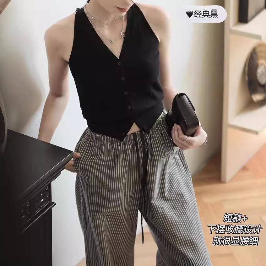 1116 New Hong Kong style vest, retro V-neck red suspender, shoulder-cut vest, women's waist cool knitted short top