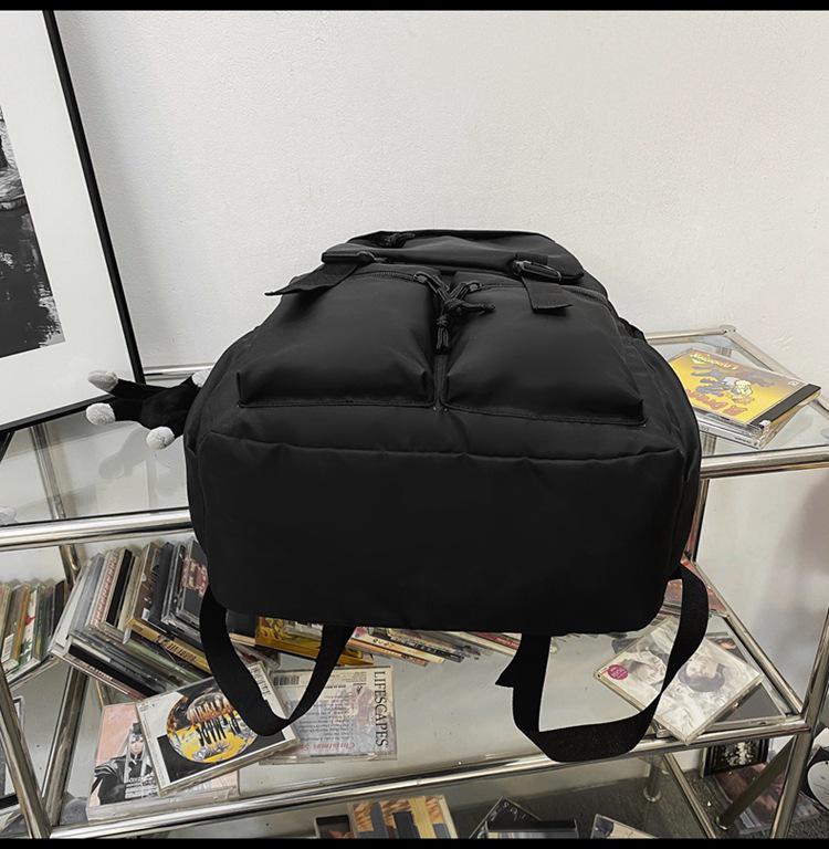2022 Black School Backpack with Multiple Pockets & Large Capacity for Junior High Students
