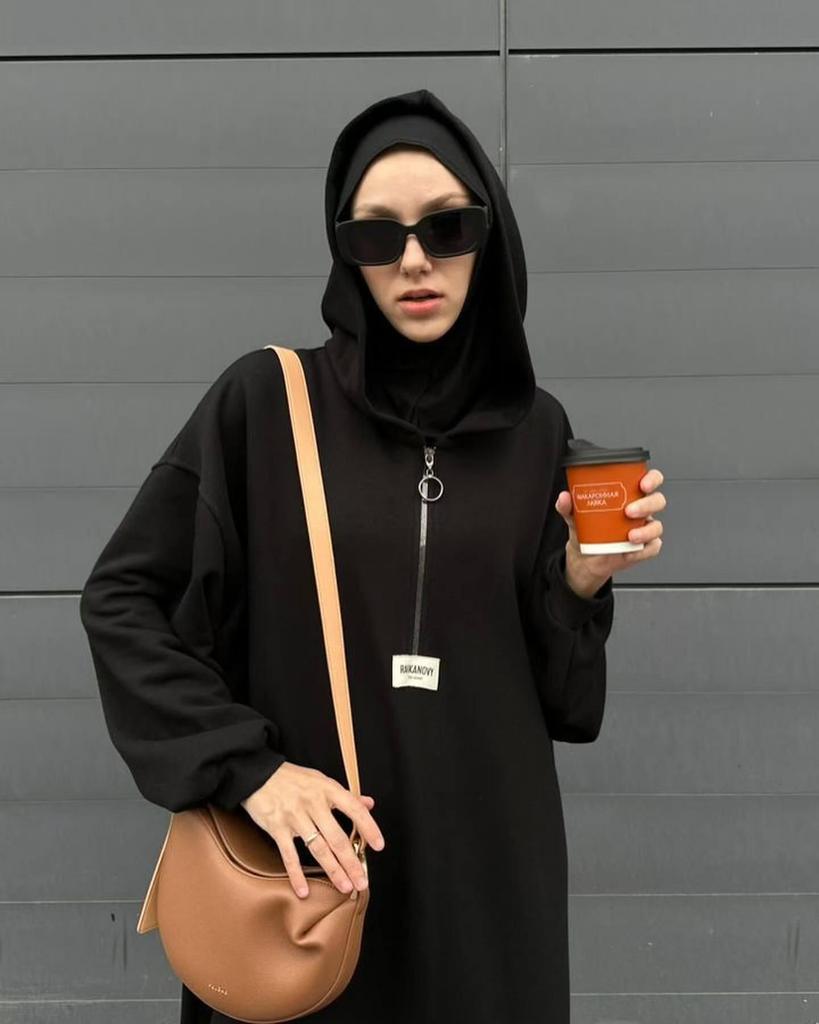 2025 Solid Color Knit Hooded Sweatshirt Dress with Long Sleeves