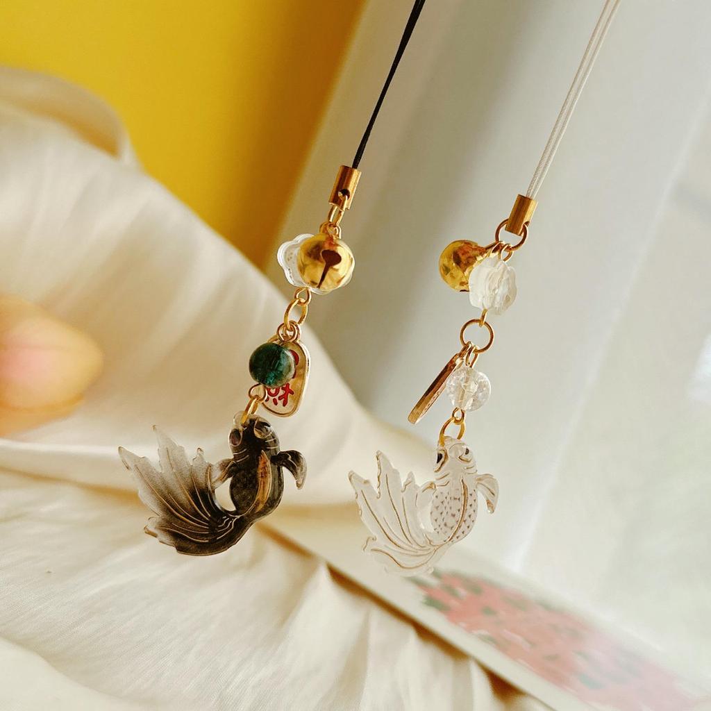 Ancient Style Carp Blessing Keychain Pendant – Good Luck Charm for Phone or Backpack