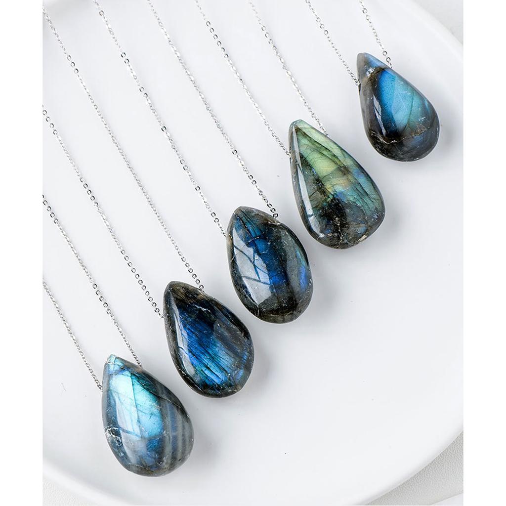 Collana Girocollo con Ciondolo in Pietra di Luna a Forma di Goccia d'Acqua Gioielli in Pietra di Luna Materiale Pietra di Luna Collana Gioiello Regalo per Donne