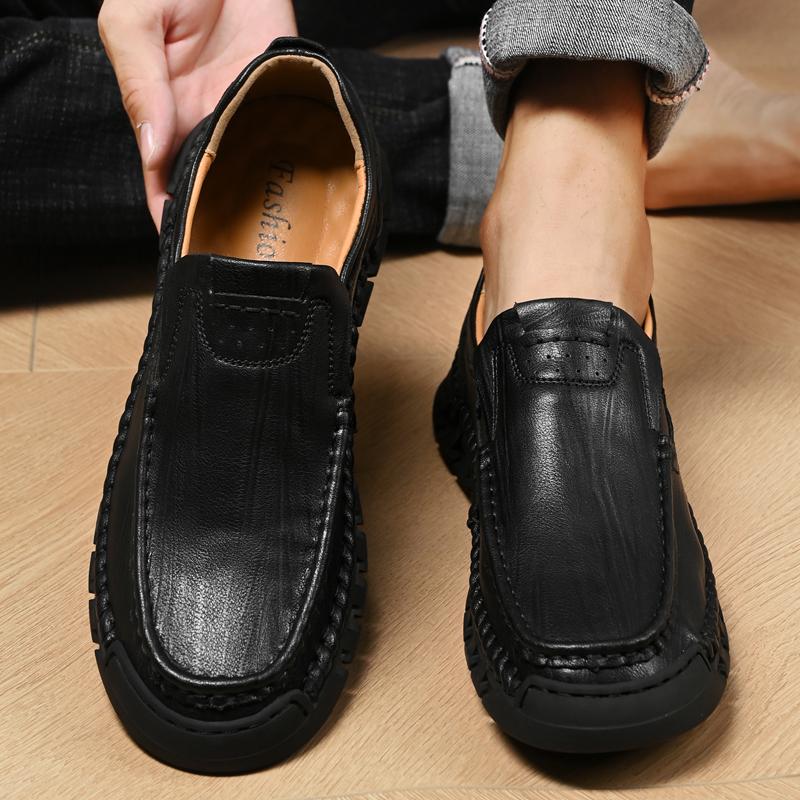Men's Hand-stitched Leather Shoes Outdoor Casual Sneakers Large Size 39-46