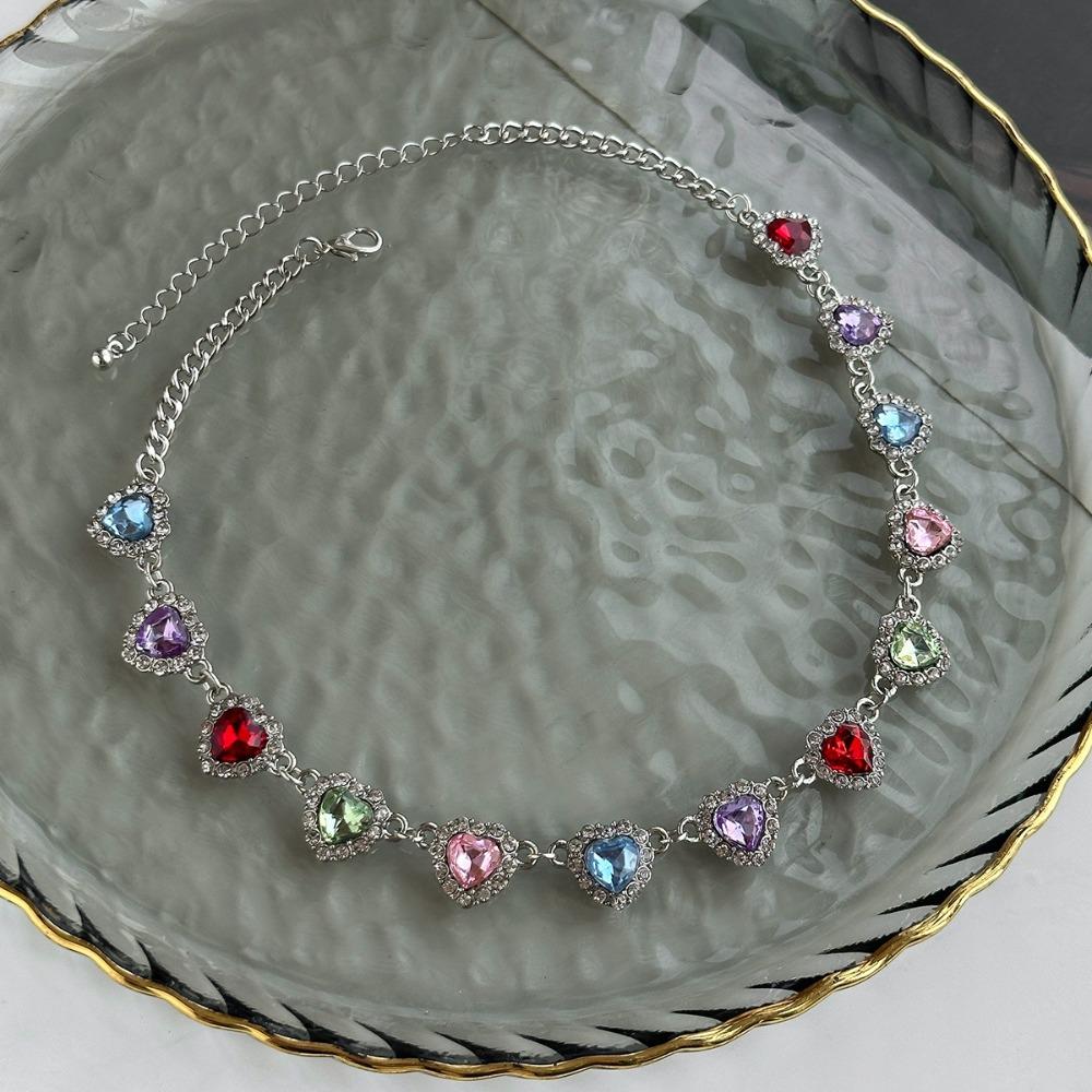Ethnic Style Colorful Rhinestone Choker Rainbow Clavicle Chain Fashion Love Heart Necklaces Ladies