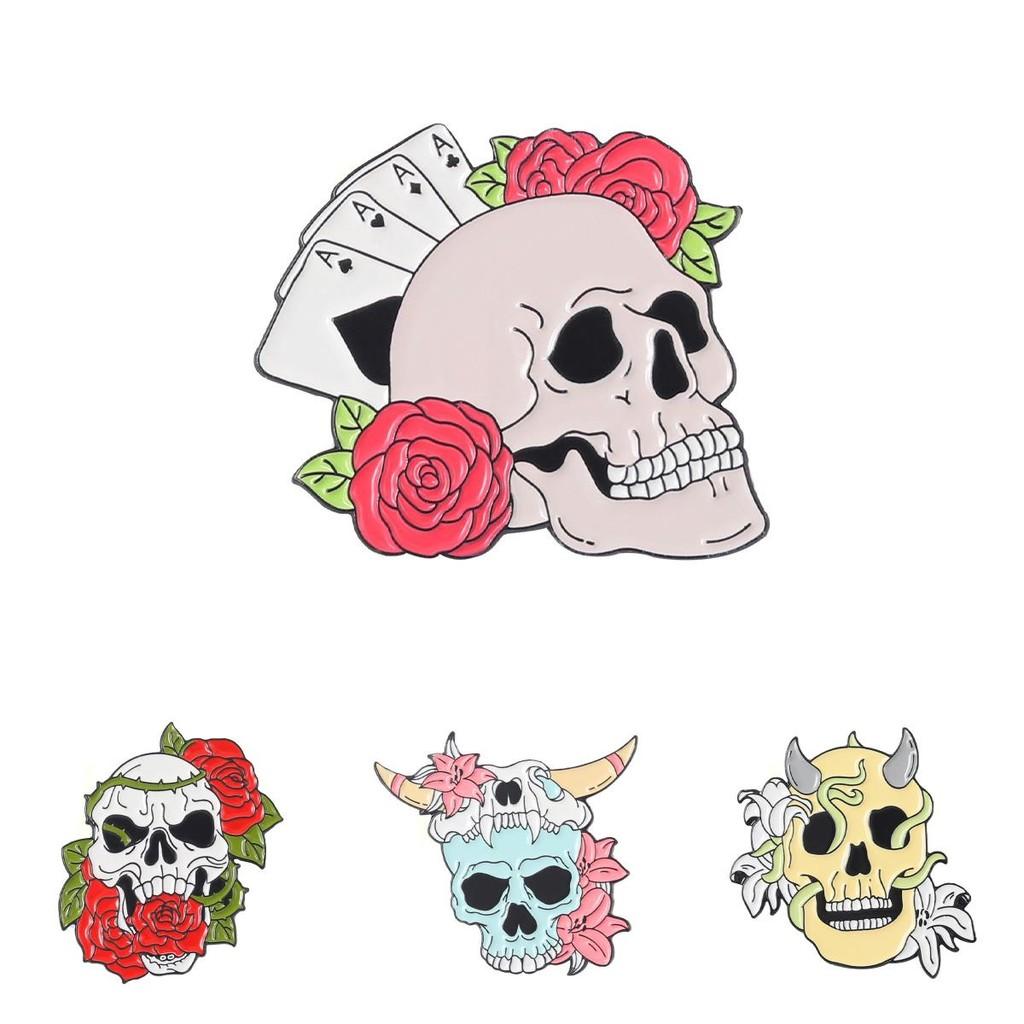 Punk Skull Brooch With Elegant Rose Design In Antique Gold Alloy For Fashionable Unisex Style