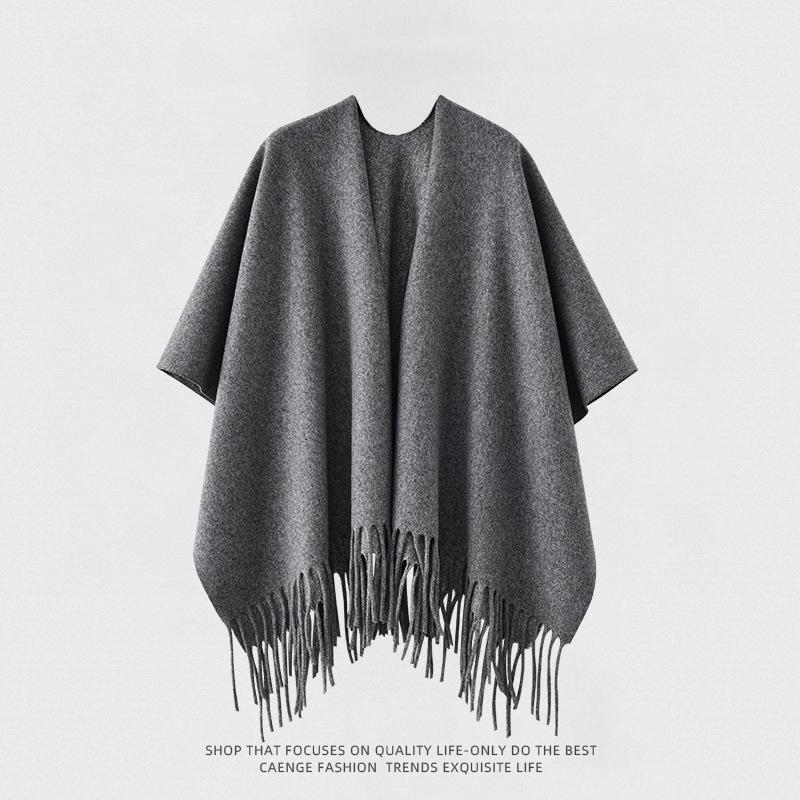 Autumn/Winter Wool Cape: Warm, Cold-Resistant, High-End Slit Shawl Cloak