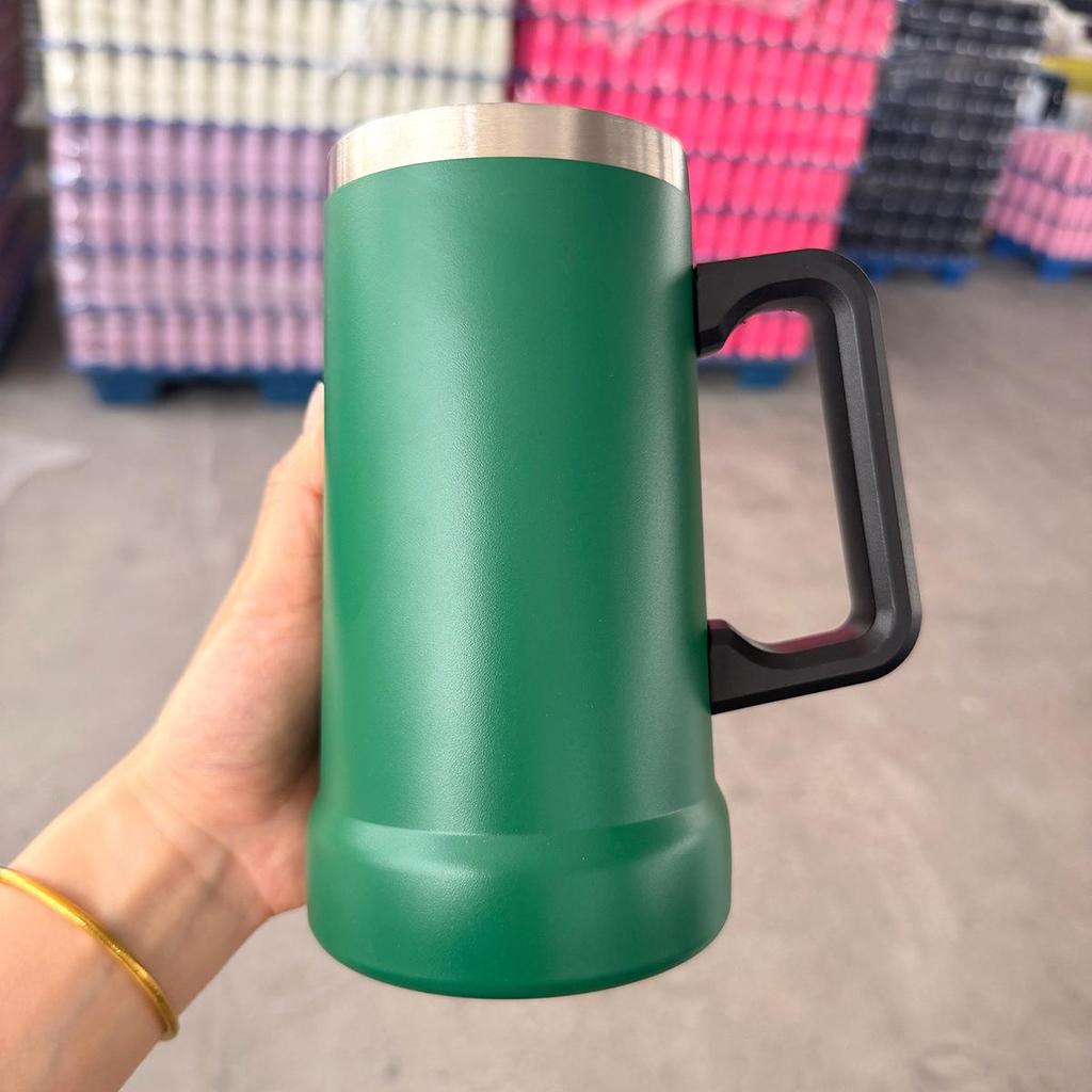 24oz doppelwandiger Bierkrug aus Edelstahl mit Henkel - Großes Fassungsvermögen, brasilianischer Stil