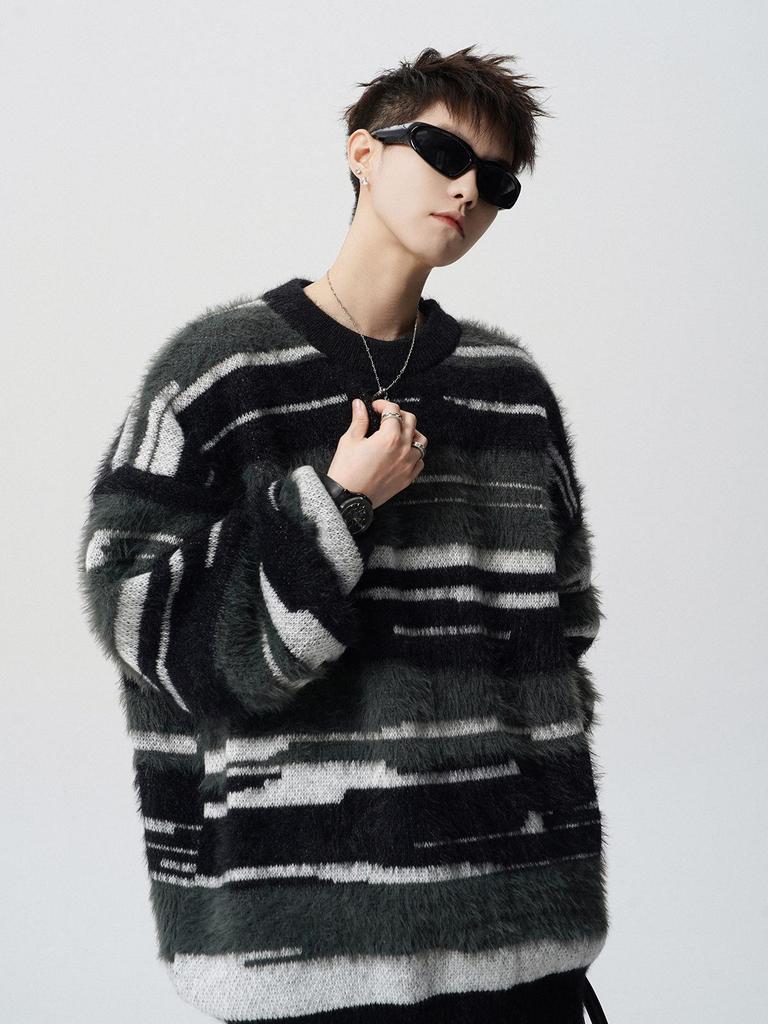 European Plus Size Mink Velvet Striped Knit Men's Sweater - Soft, Fluffy, Trendy for Autumn/Winter