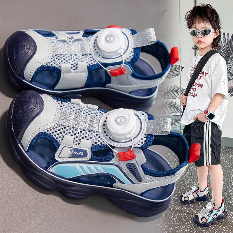 Boys Baotou sandals 2025 summer new soft-soled non-slip children's beach shoes casual middle and older children's sports sandals