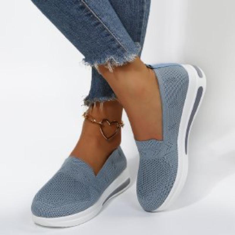 Spring and Autumn New Large Size Women's Shoes Breathable Flying Weaving Casual Single Shoes Women's Daily Comfort Shallow Mouth Walking