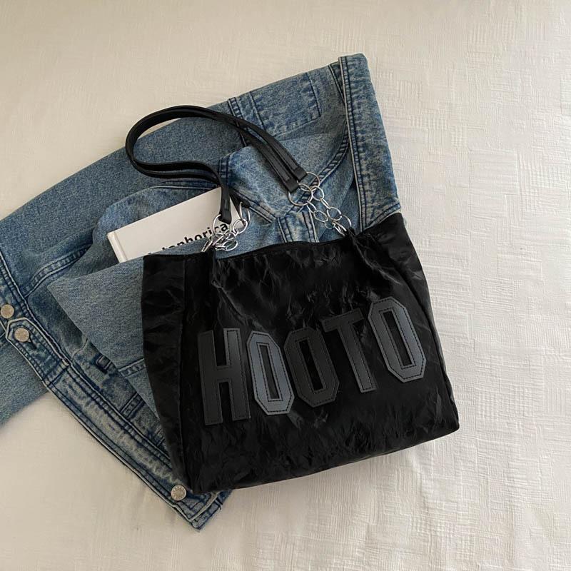 

Большая вместительная сумка через плечо с буквенным принтом, женская осенняя сумка для студентов колледжей, сумка-тоут из высококачественной ткани чёрный
