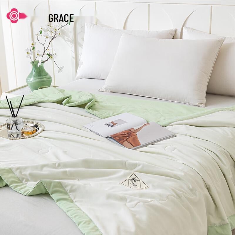 Grace Hand-Edged Quilt