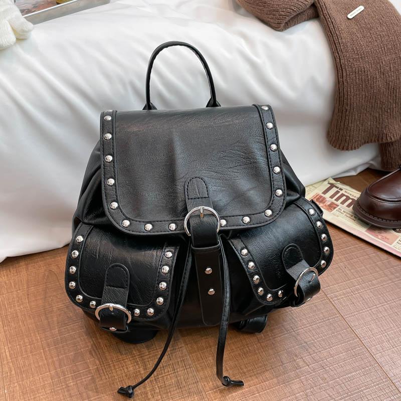 Studded Leather Backpack Women's Fashionable Vintage Style Bag with Adjustable Straps and Multiple Pockets