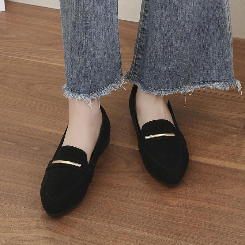 Damen Schuhe im Angebot 2024 Herbstmode Flach Lässig Bequem Einfarbig Spitz Zehenbereich Damen Flache Walking Slipper