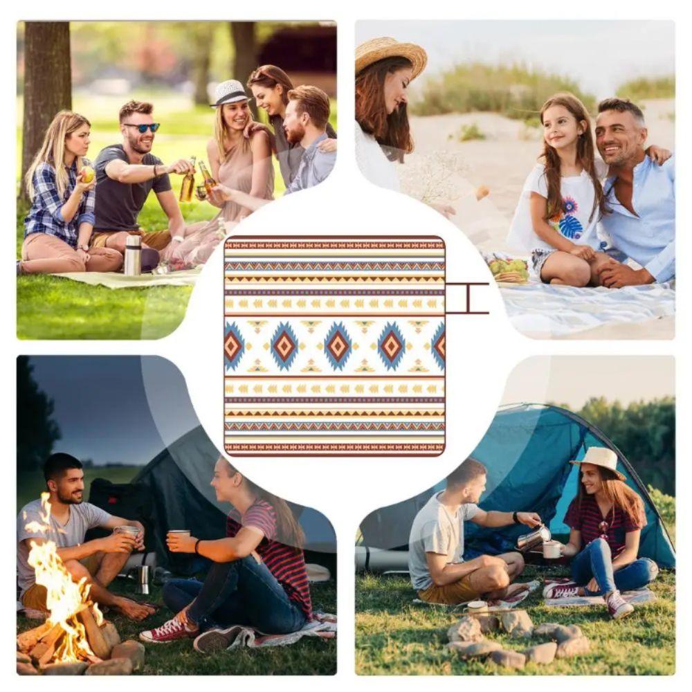 Carrying Handle Waterproof Picnic Blanket Large Size Camping Pad Beach Blanket  Barbecues