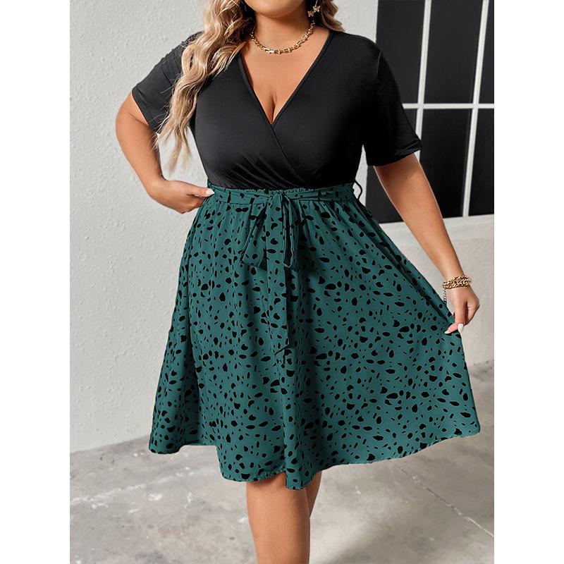 Summer Women's Dress Large Size Dresses Spliced V-neck Short Sleeve Strappy Pleated Dress