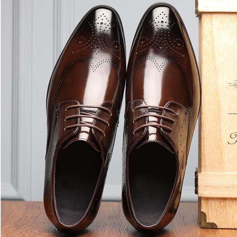 2023 Imitation Metal Wire Drawing Mens Wingtip Oxford Shoes Grey Leather Brogue Men's Dress Shoes Business Formal Shoes for Men