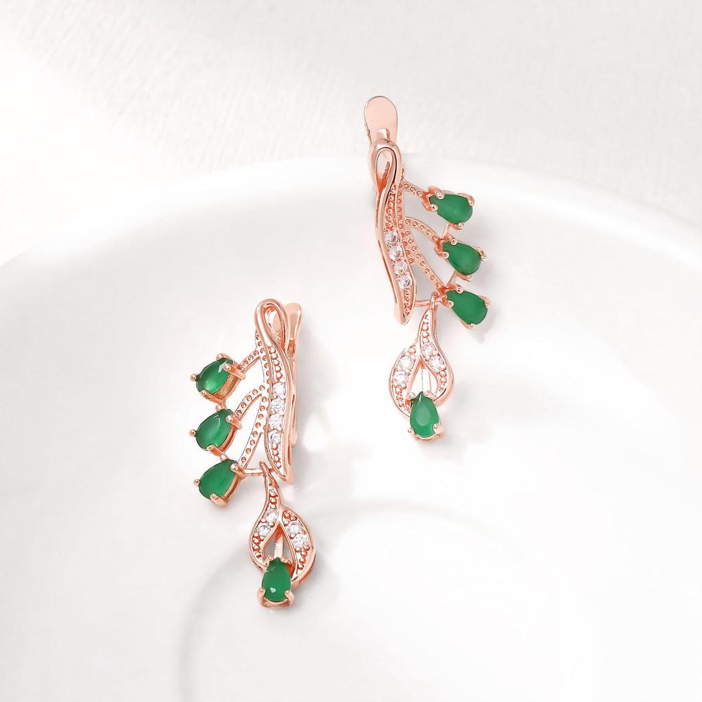 Elegant New Fashion Copper Earrings with Green Gemstone and Zircon