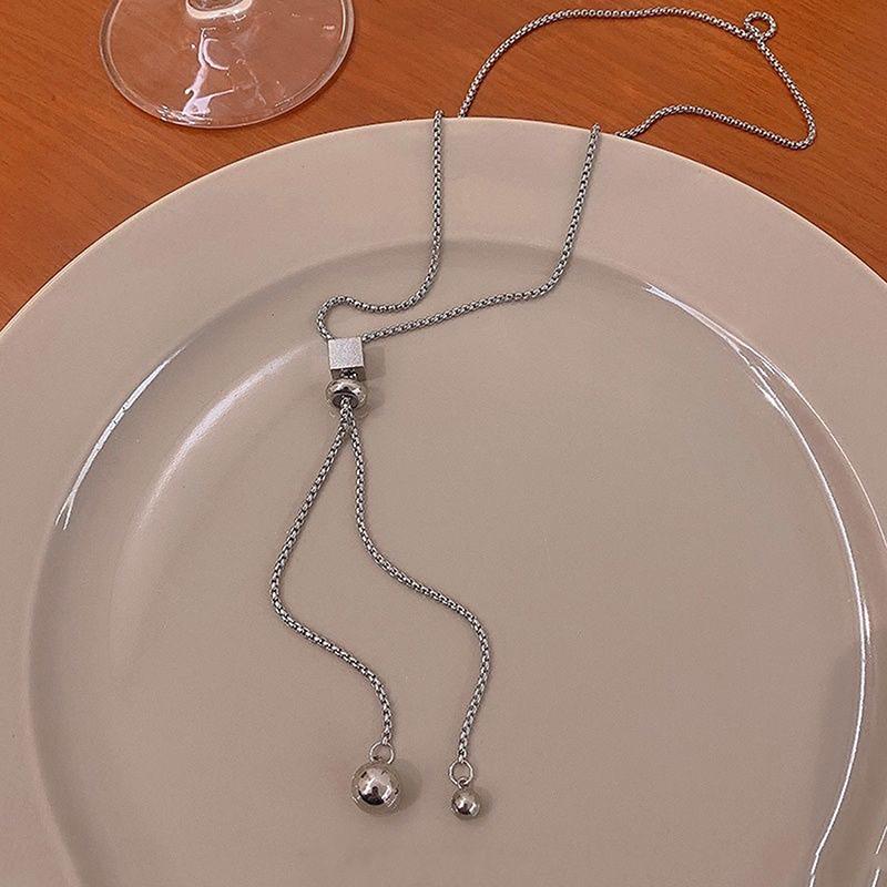 Creative Retro Mini Woven Bag Pendant Necklace For Women Girls Versatile Long Sweater Chain Jewelry Accessories Gifts