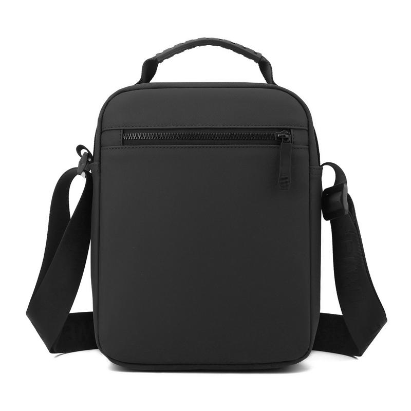Borsa a mano da uomo casual alla moda borsa a spalla tessuto di nylon di alta qualità borsa a tracolla da uomo design elegante e alla moda borsa da uomo SAC