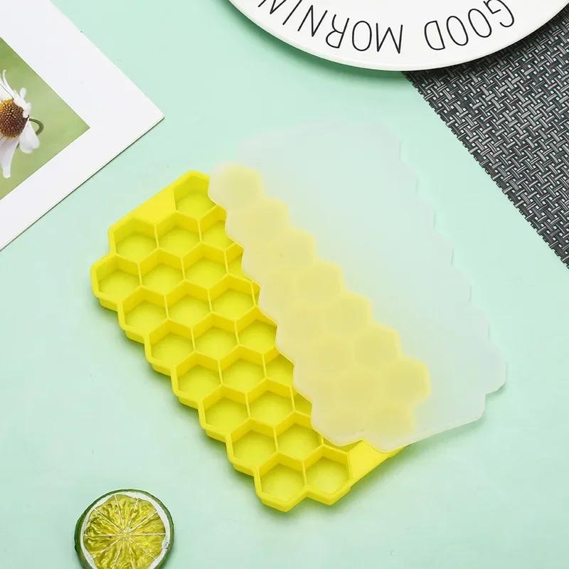 37 Grid Honeycomb Silicone Ice Cube Mold Large-capacity Ice Tray Mold Reusable Food Grade Ice Maker with Lids Popsicle Mould