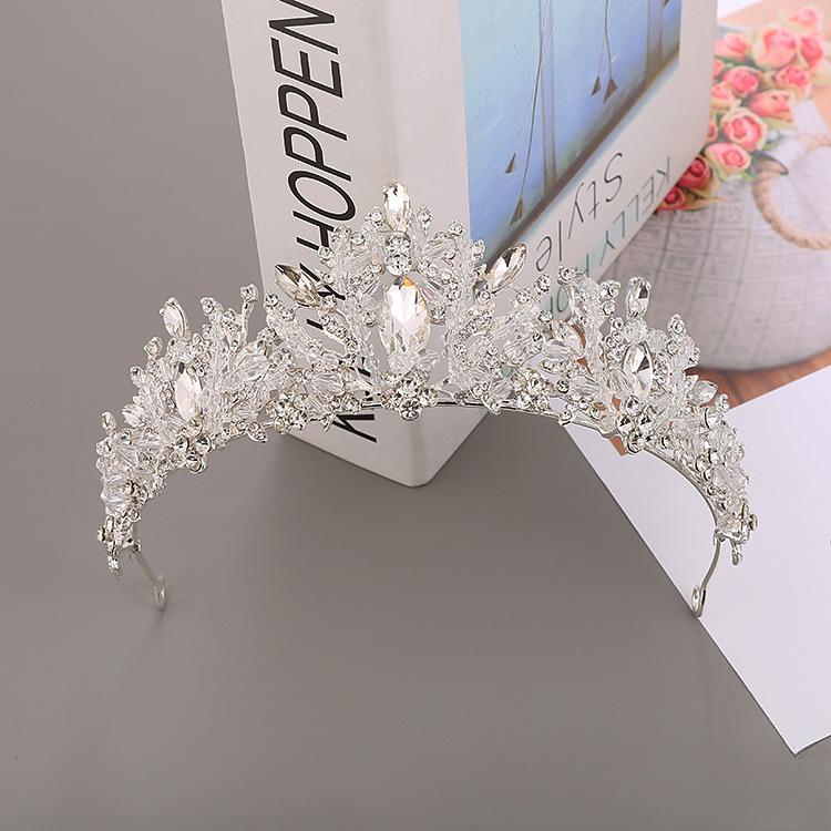 Brudkrona Legering Handgjord Pärlbeströdd Exklusiv Krona Kristall Strass Drottning Födelsedag Pannband