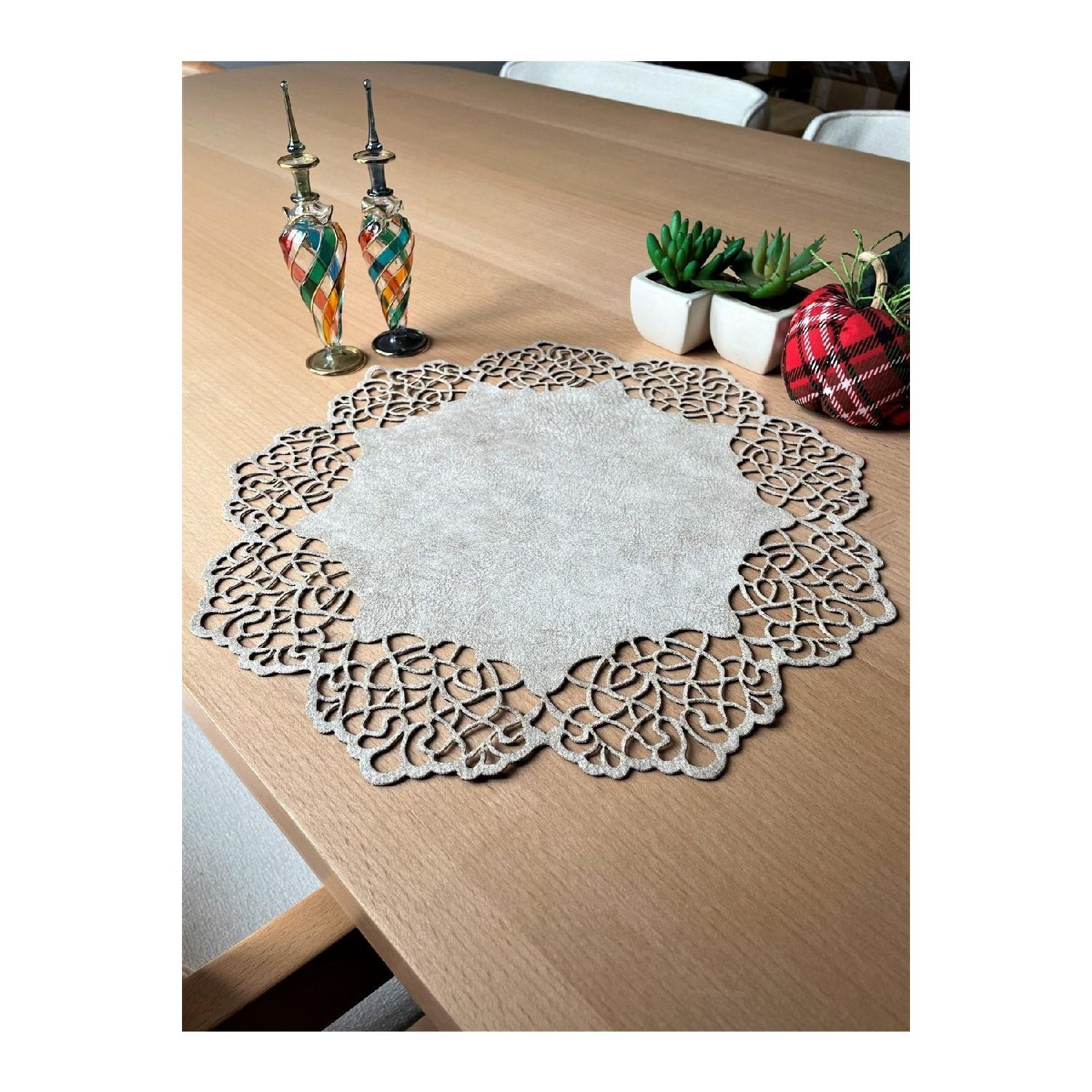 

Beige (dark Cream) Suede Fabric Round Plate Placemat Set Of 6 35x35cm бежевый