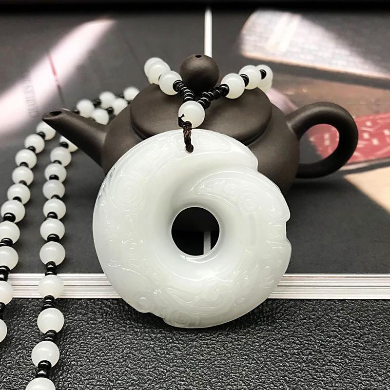 Retro Double-sided Twisting Chain Glass Men's and Women's Imitation Jade Pendant Reincarnation Necklace Fashionable