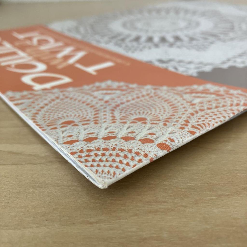 [USED] Foreign Book "Doilies With a Twist" Doilies