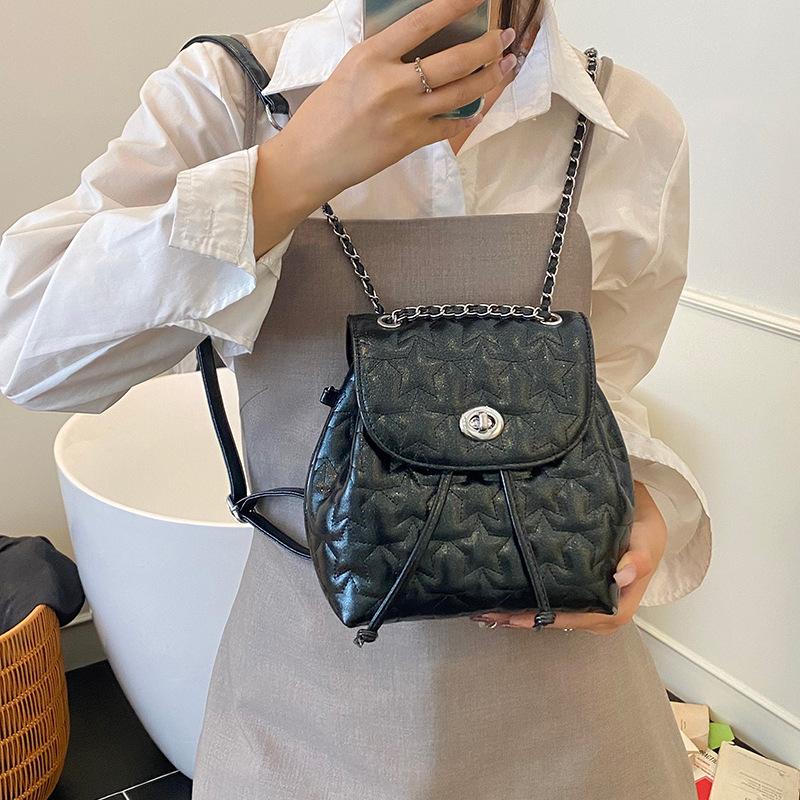 New Small Backpack Fashion Chain Backpack