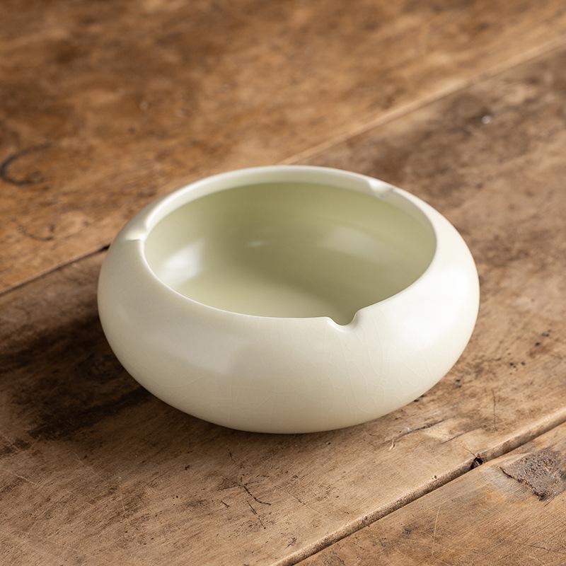 Ceramic Ru kiln ashtray creative mini ashtray Chinese practical easy to clean ashtray small personality trend