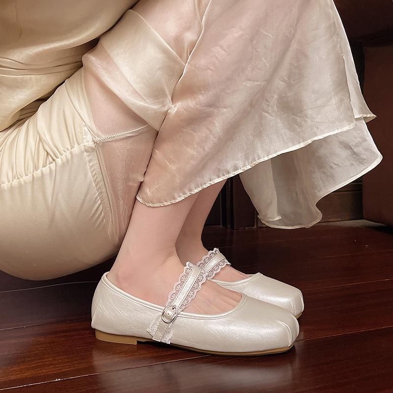 Fashion Hot Selling All-Match Shoes Woman Flats Shallow Mouth Modis Square Toe New Comfortable 2025 Moccasin Mary Janes Fashion Shoe