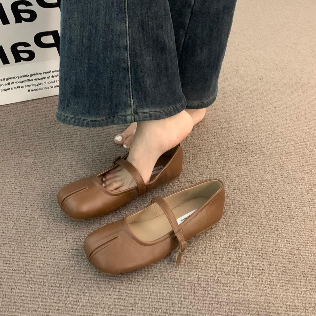 Flat-bottomed Gentle Evening Shoes French Cream Yellow Pig's Trotters Single Shoes Women's Spring and Autumn Soft-soled Split-toed Mary Jane Grandma L