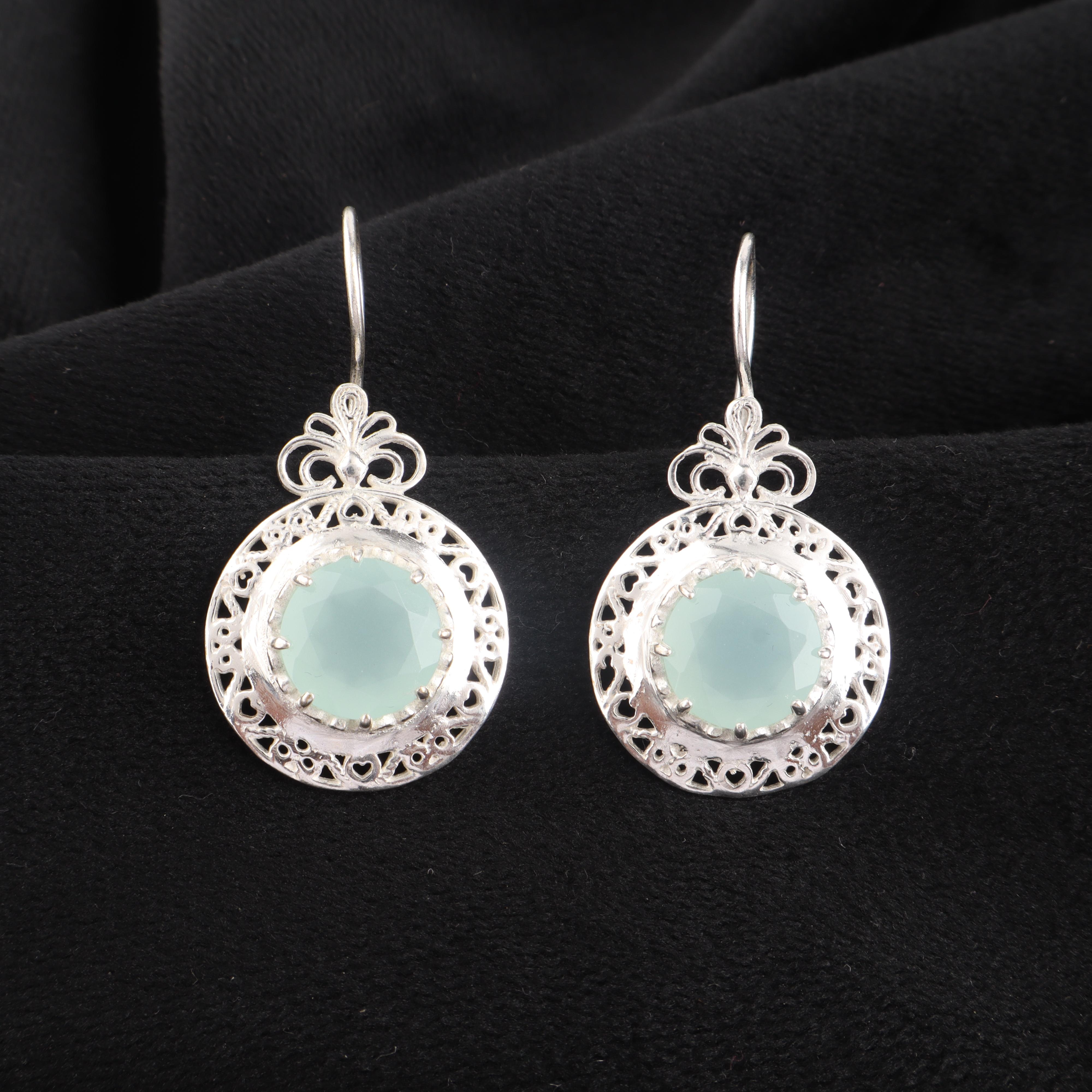 

Серьга из аквахалцедона, серебро 925 пробы, уникальная серьга, серьга с халцедоном, красивая серьга ручной работы CE-25-21