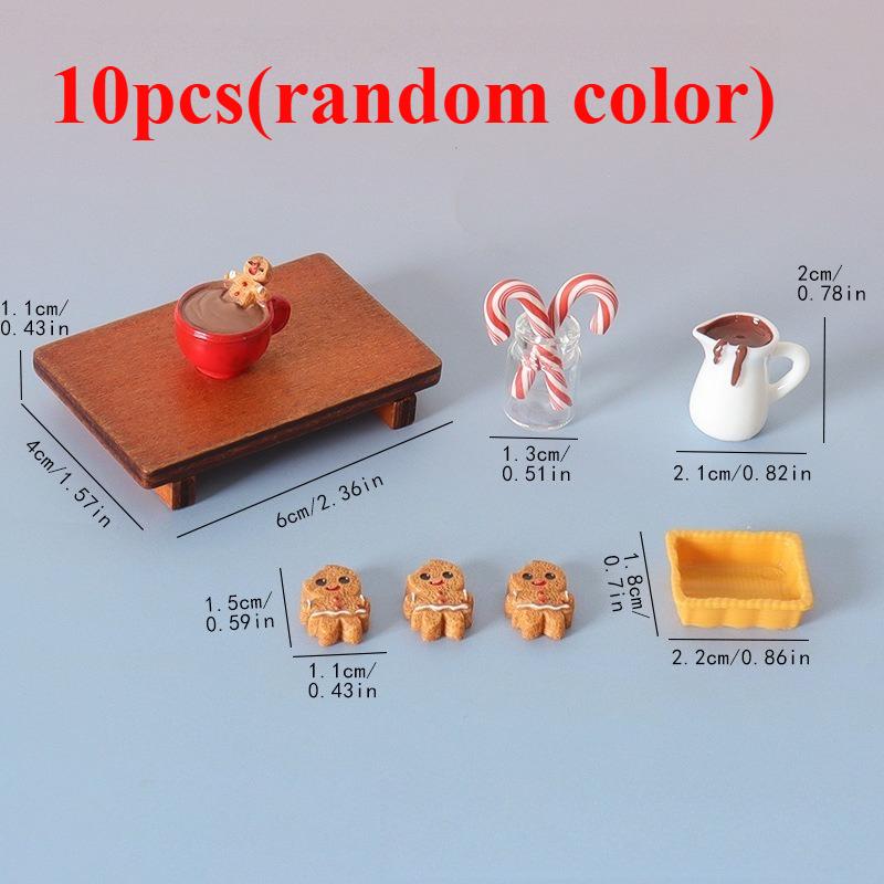 

Miniature Gingerbread Cookie Dollhouse Figurines Smiling Face Icing Details Tiny Tabletop Decor for Dollhouse Christmas Gift