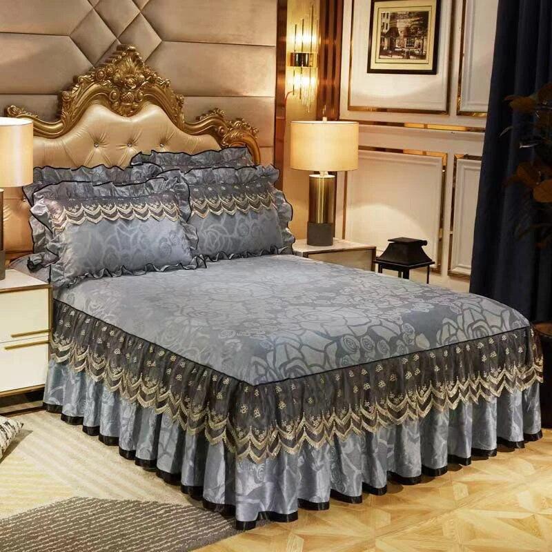 1pc Bed Skirt+2pcs Pillowcase European Luxury Velvet Bedspread Embossing Printed Bed Skirt Romantic Embroidery Lace Bed Skirt
